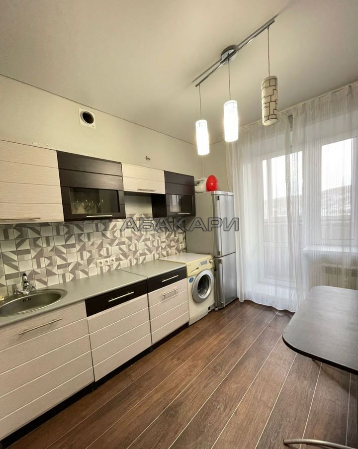 2-комнатная Апрельская улица, 1  за 27000 руб/мес фото 2