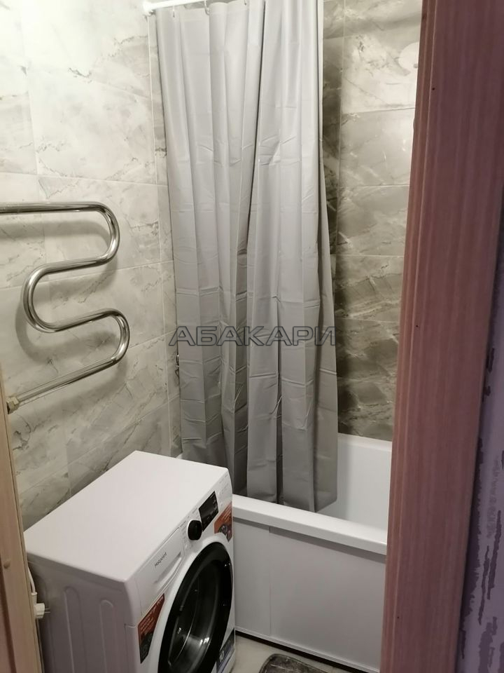 3-комнатная улица Шахтёров, 8  за 40000 руб/мес фото 7