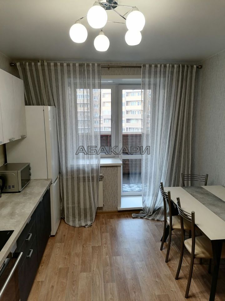 3-комнатная улица Шахтёров, 8  за 40000 руб/мес фото 10