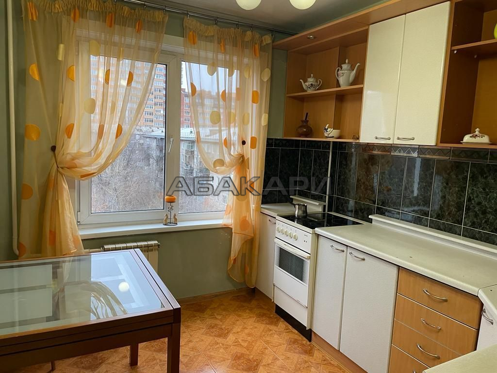 3-комнатная Красномосковская улица, 32  за 35000 руб/мес фото 4