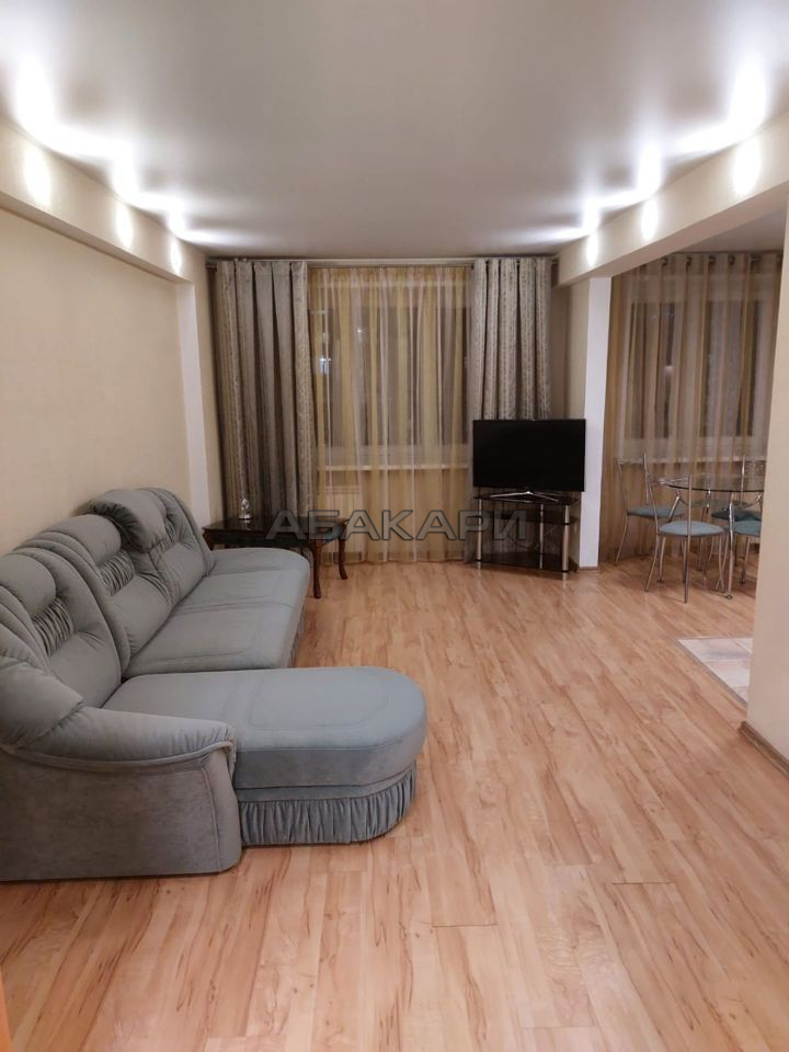 2-комнатная улица Авиаторов, 54  за 40000 руб/мес фото 1
