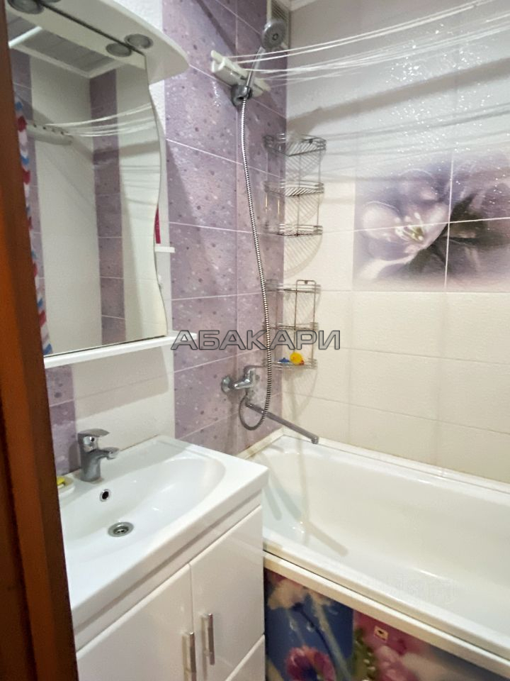 3-комнатная улица Алексеева, 101  за 37000 руб/мес фото 5