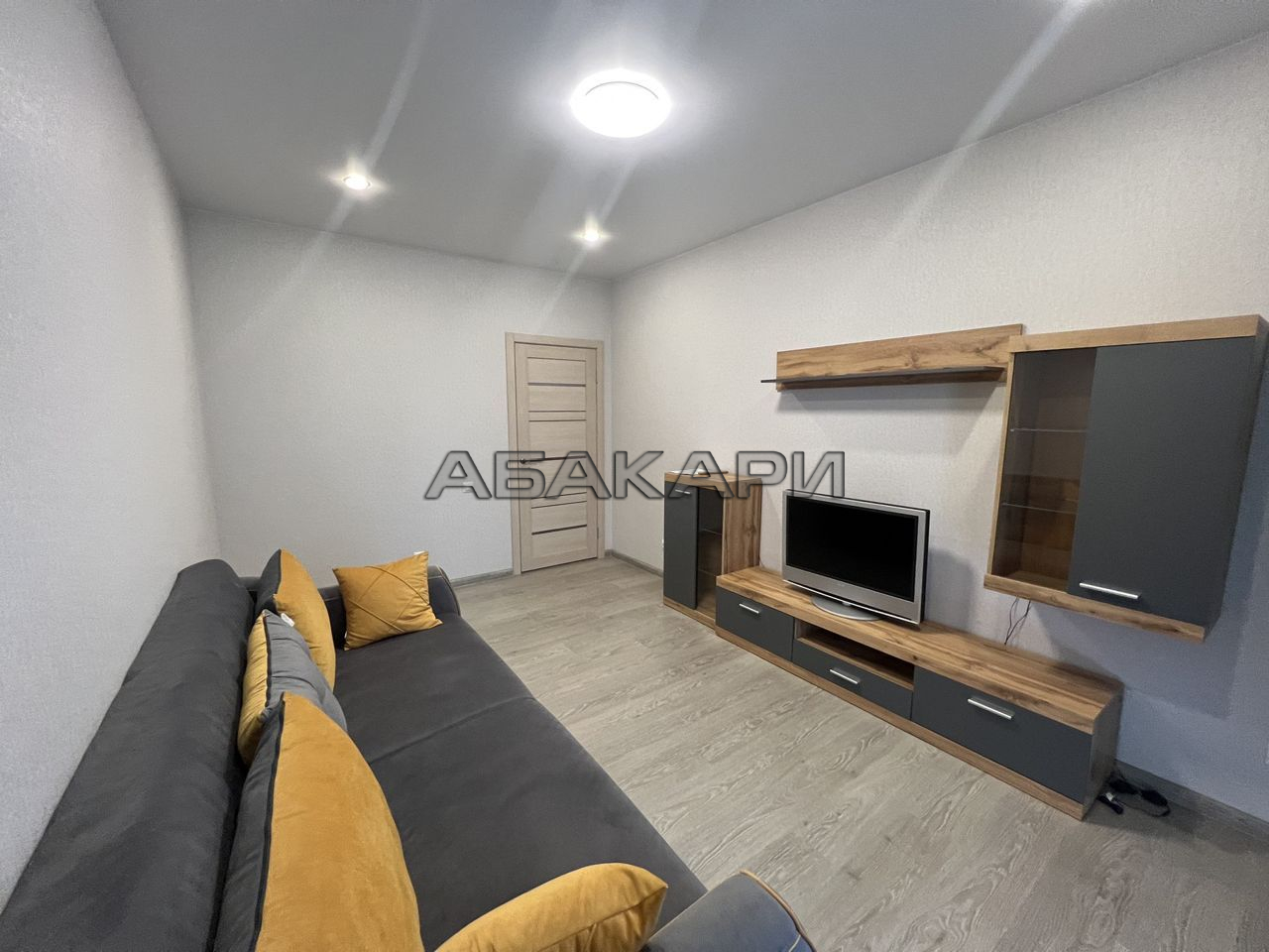 1-комнатная улица Ладо Кецховели, 37  за 33000 руб/мес фото 4