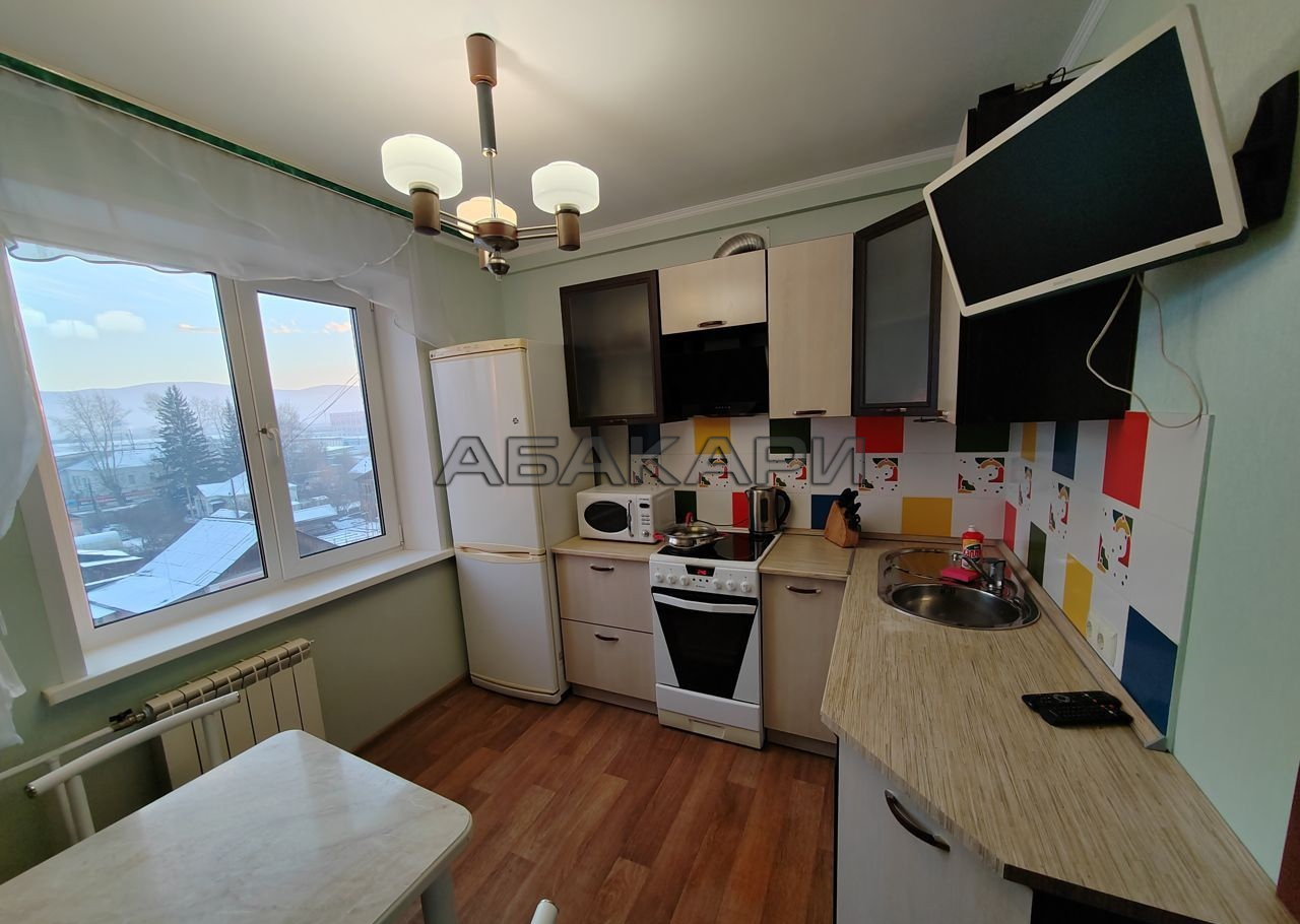 1-комнатная улица Побежимова, 17  за 23000 руб/мес фото 1