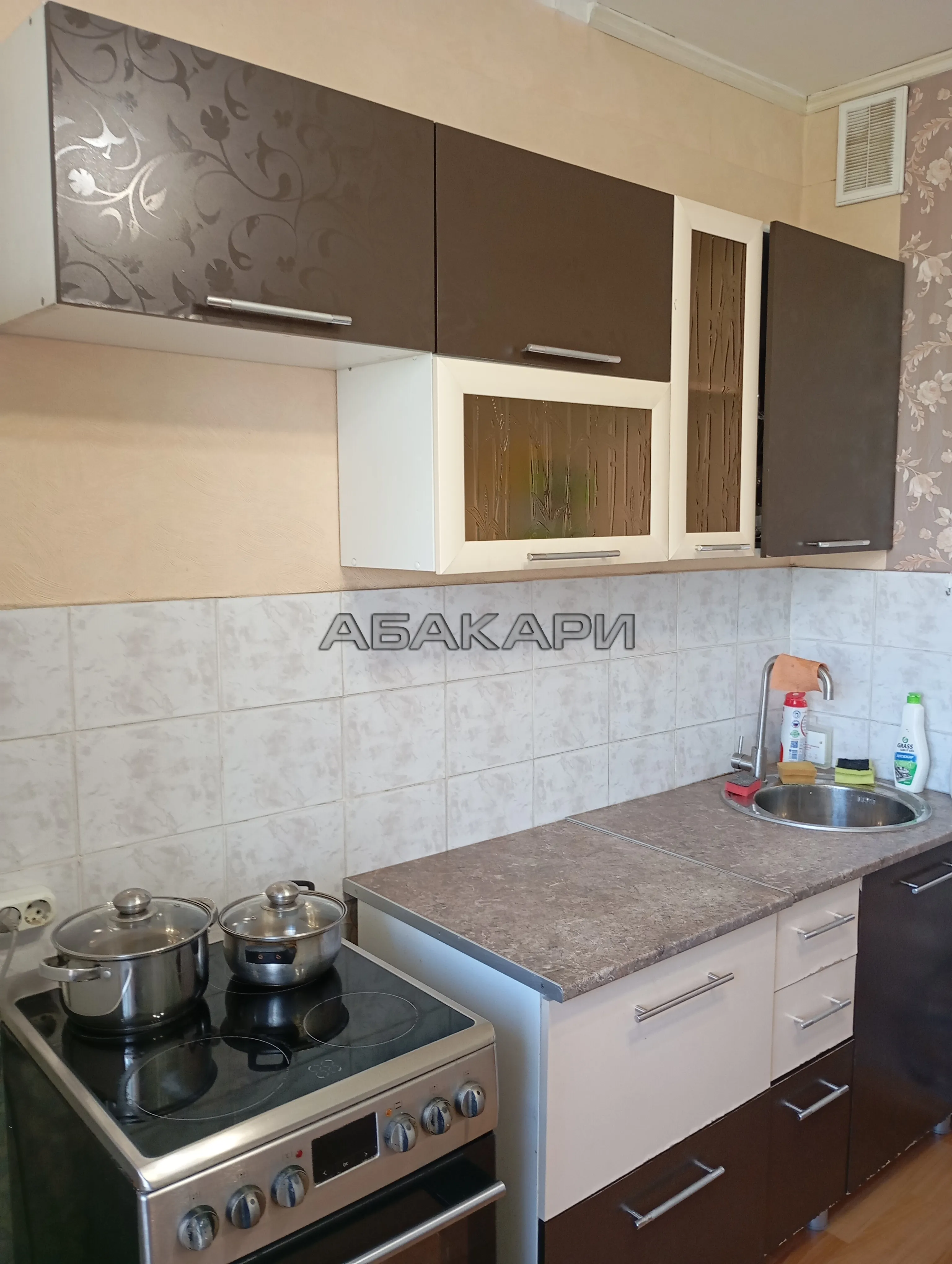 1-комнатная улица Молокова, 31  за 30000 руб/мес фото 1