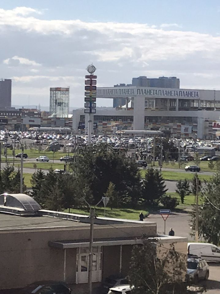 3-комнатная улица Алексеева, 29  за 50000 руб/мес фото 16