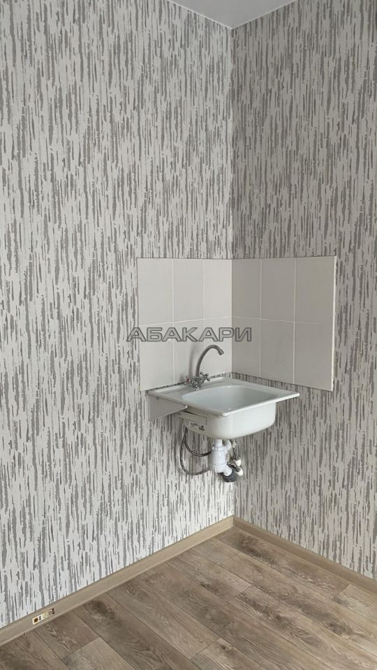 2-комнатная Крайняя улица, 10  за 22000 руб/мес фото 4