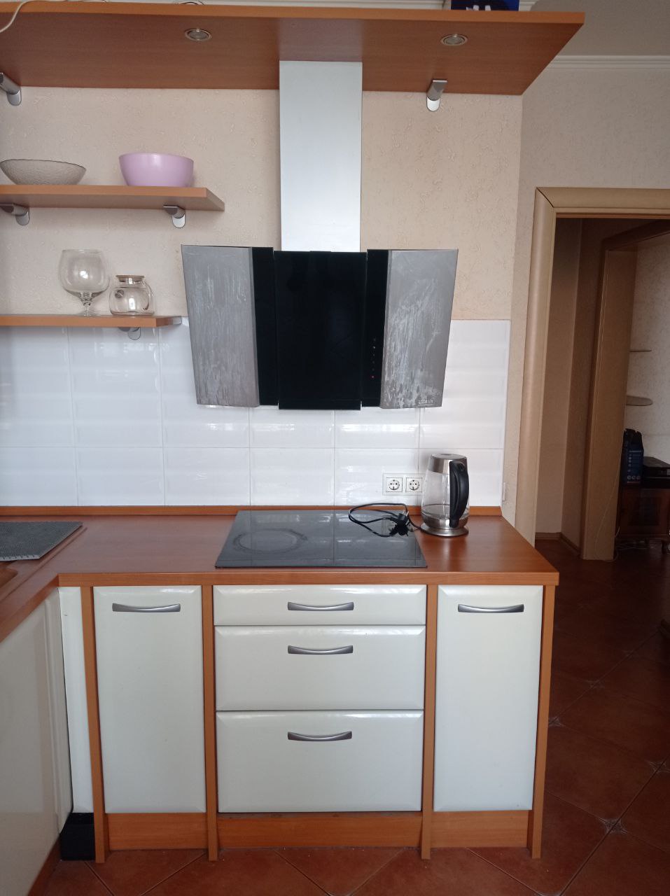 1-комнатная улица Авиаторов, 42  за 32000 руб/мес фото 2