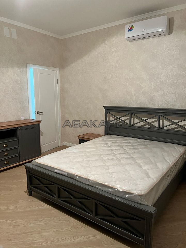 3-комнатная Живописная улица, 1/3  за 95000 руб/мес фото 8