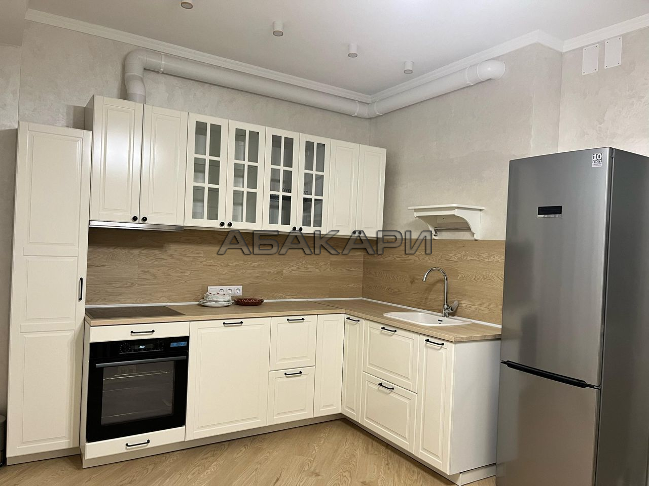 3-комнатная Живописная улица, 1/3  за 95000 руб/мес фото 11