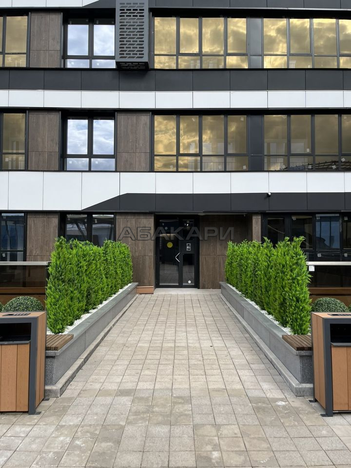 1-комнатная Октябрьская улица, 16  за 50000 руб/мес фото 24