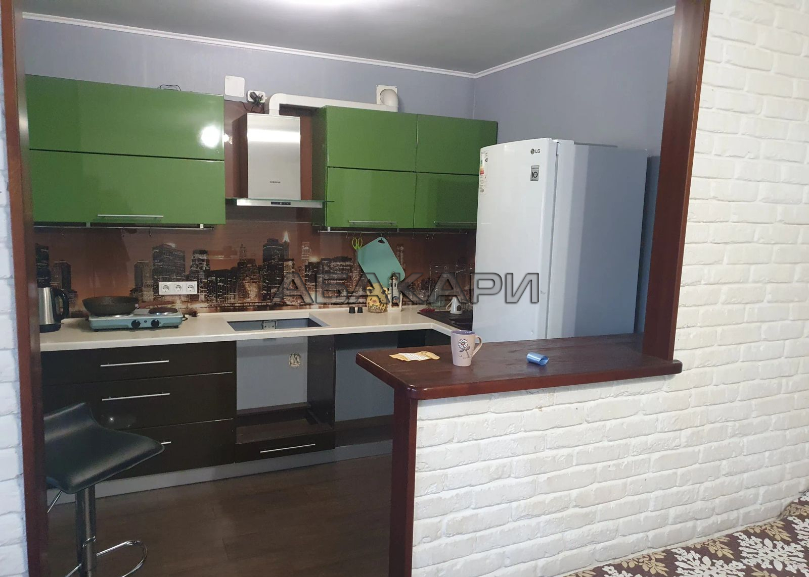 2-комнатная Судостроительная улица, 26А  за 33000 руб/мес фото 1