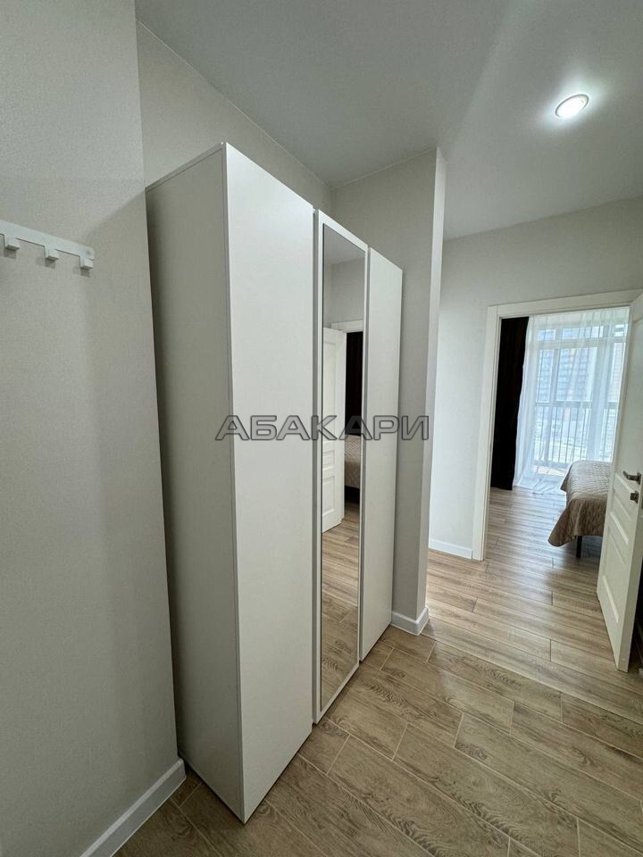 2-комнатная улица Авиаторов, 32  за 45000 руб/мес фото 4