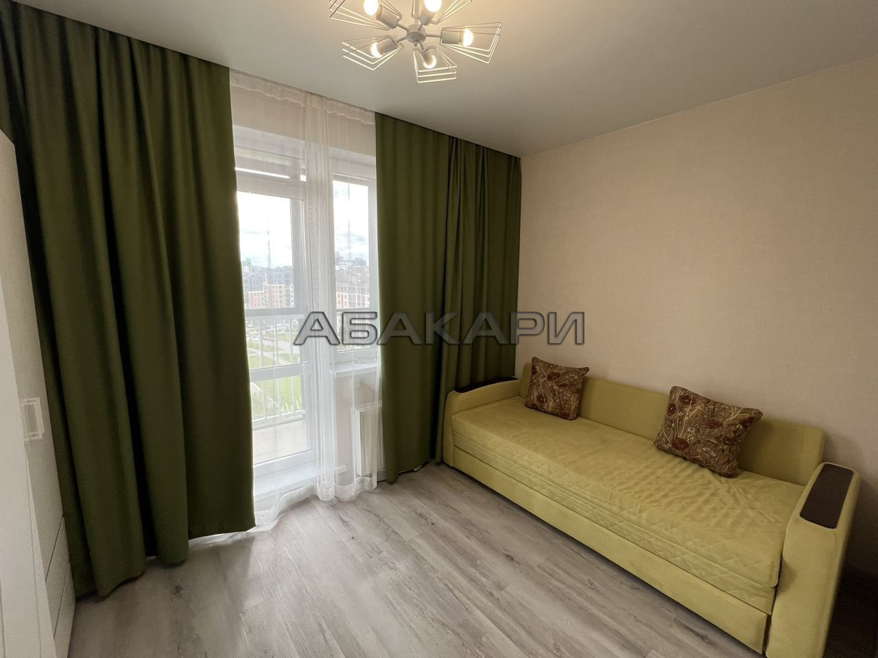 1-комнатная улица Петра Ломако, 1  за 40000 руб/мес фото 9