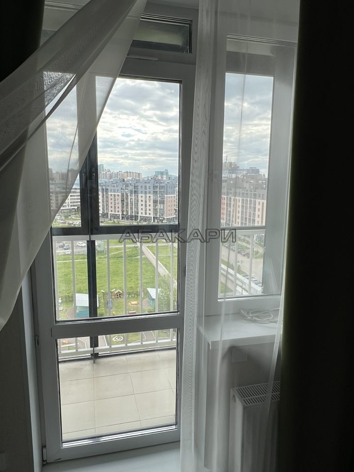 1-комнатная улица Петра Ломако, 1  за 40000 руб/мес фото 10