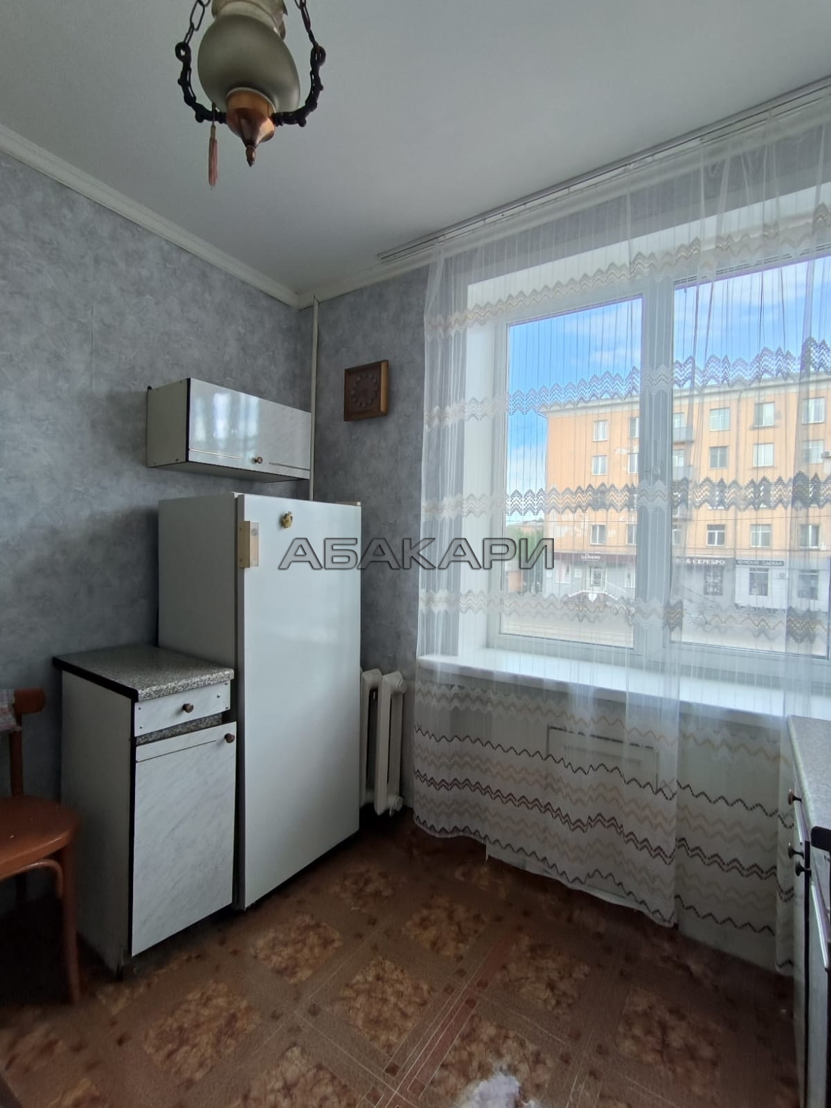 1-комнатная проспект имени Газеты Красноярский Рабочий, 100  за 24000 руб/мес фото 3