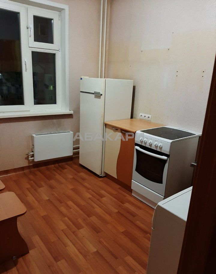 1-комнатная улица Михаила Годенко, 1  за 25000 руб/мес фото 2