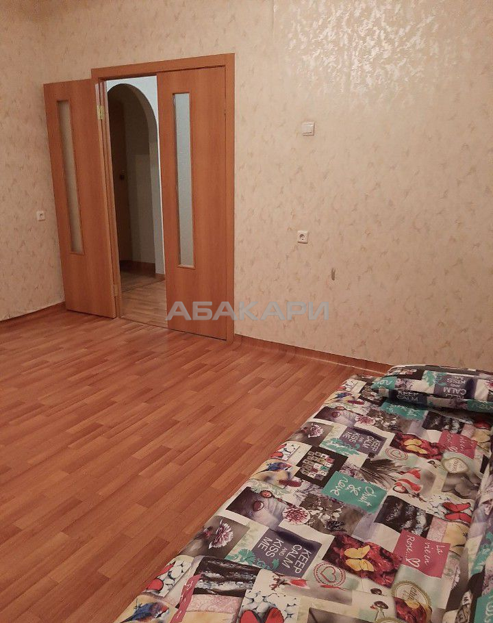 1-комнатная улица Михаила Годенко, 1  за 25000 руб/мес фото 4