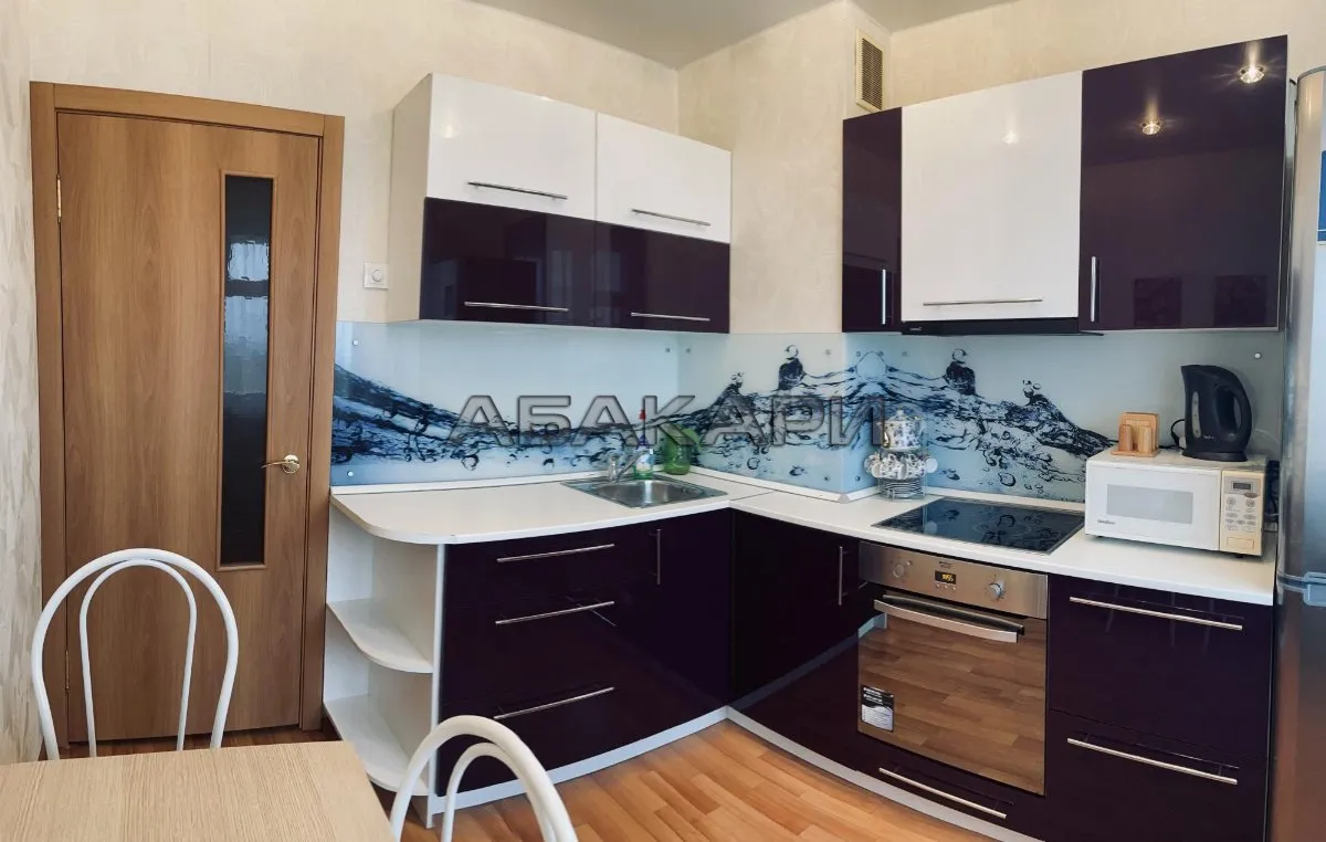 2-комнатная улица Алексеева, 5  за 45000 руб/мес фото 1