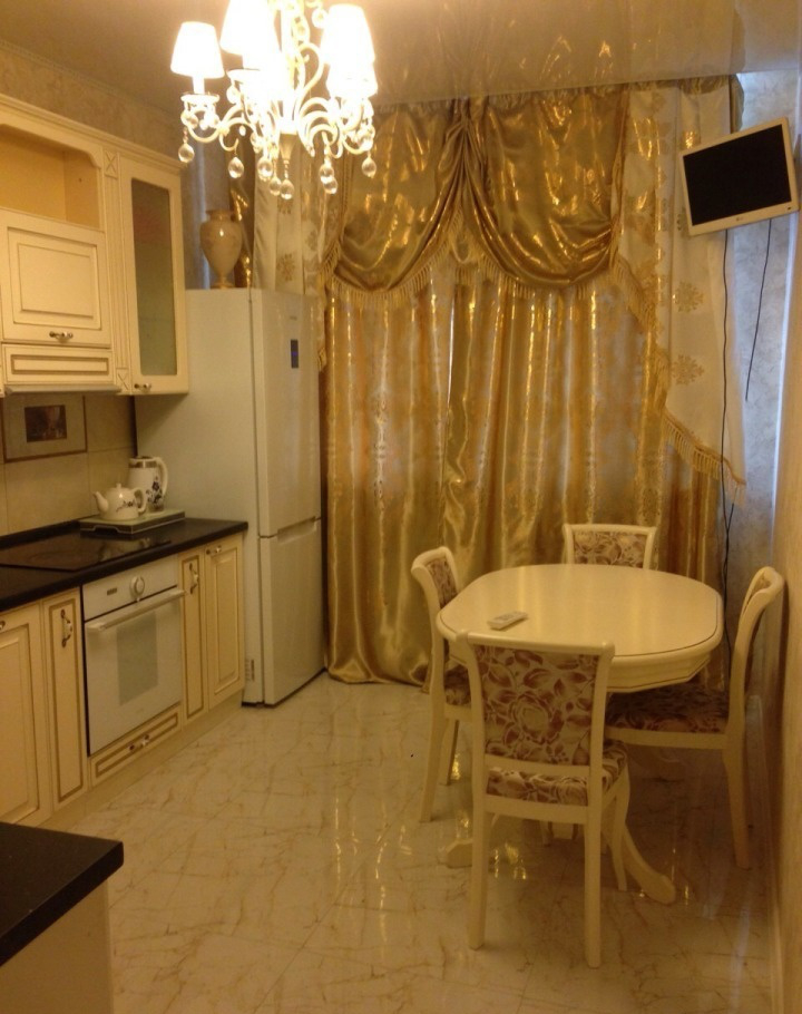 2-комнатная Ярыгинская набережная, 21  за 35000 руб/мес фото 1