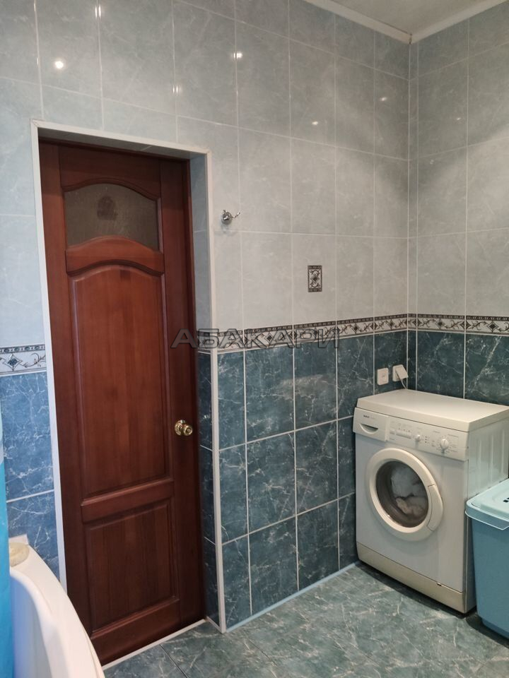 3-комнатная проспект Мира, 140  за 45000 руб/мес фото 12