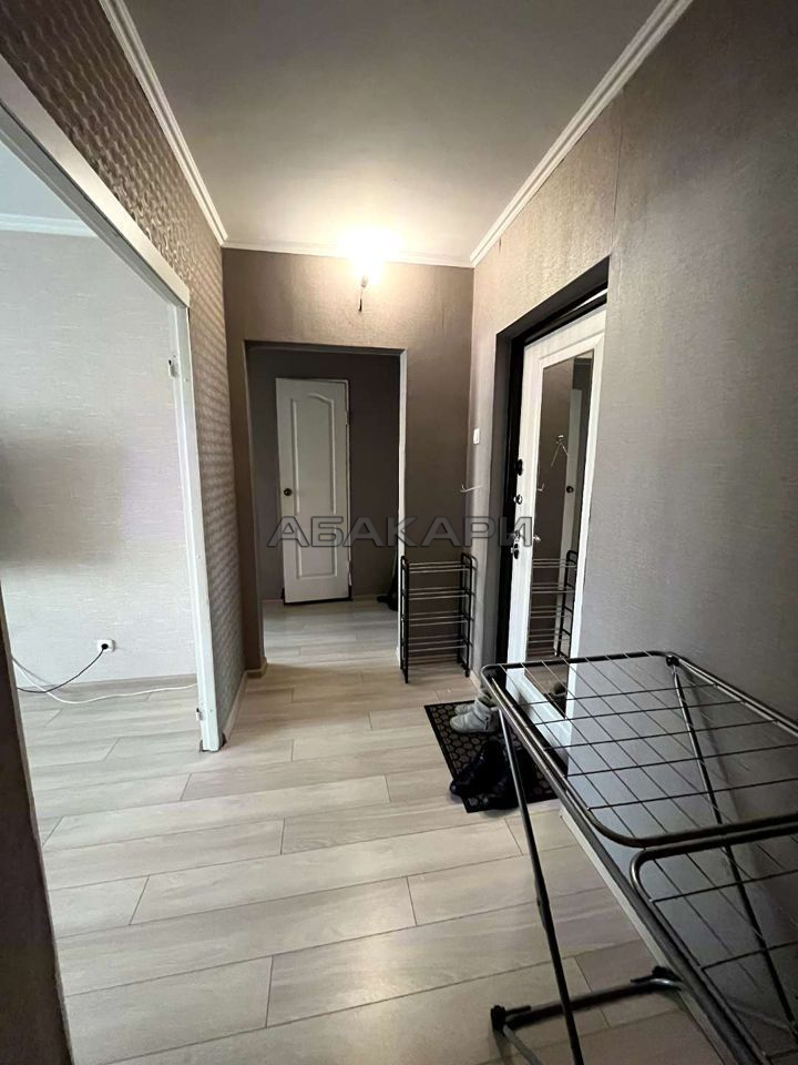1-комнатная улица Батурина, 5Д  за 34000 руб/мес фото 4
