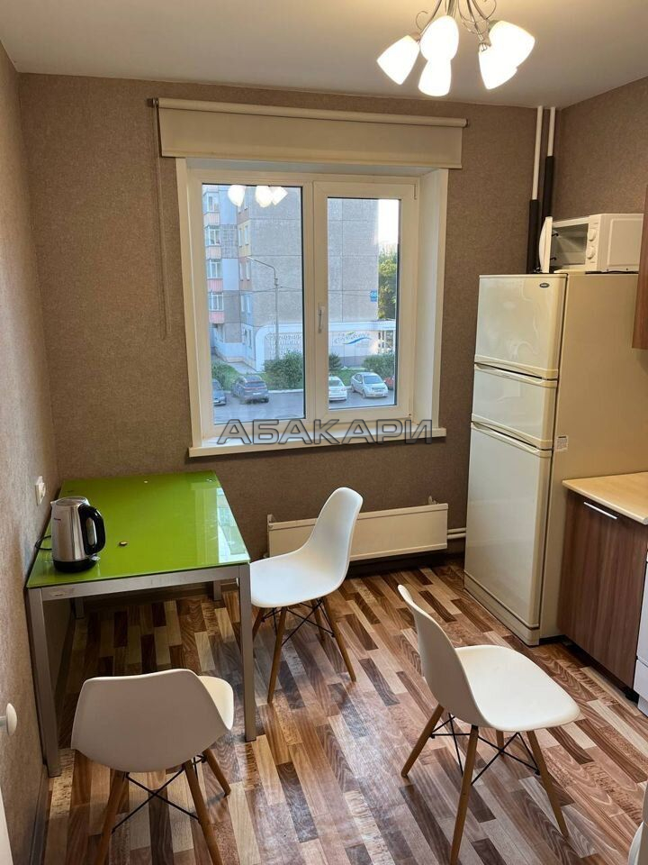 2-комнатная улица Молокова, 66  за 35000 руб/мес фото 4