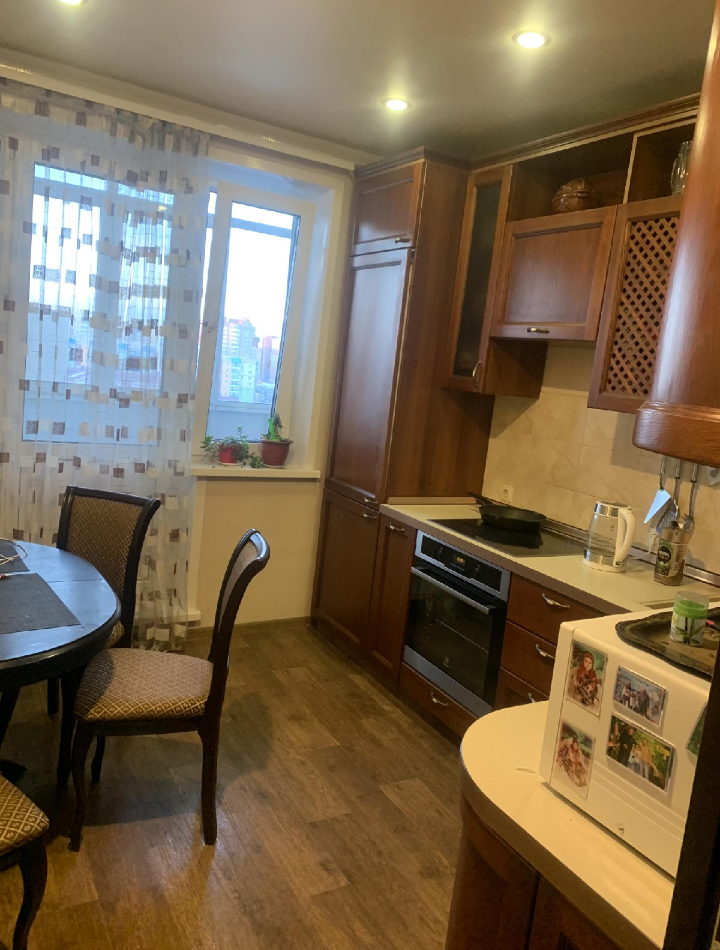 2-комнатная улица Мужества, 18  за 35000 руб/мес фото 9