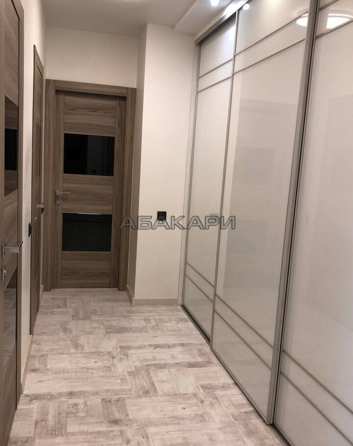 3-комнатная улица Республики, 37А  за 90000 руб/мес фото 4
