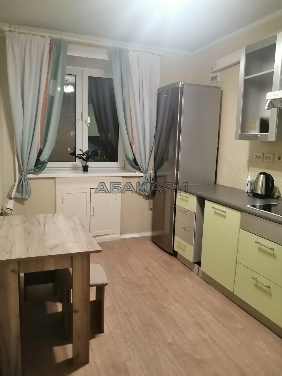 1-комнатная улица Анатолия Гладкова, 18  за 30000 руб/мес фото 2