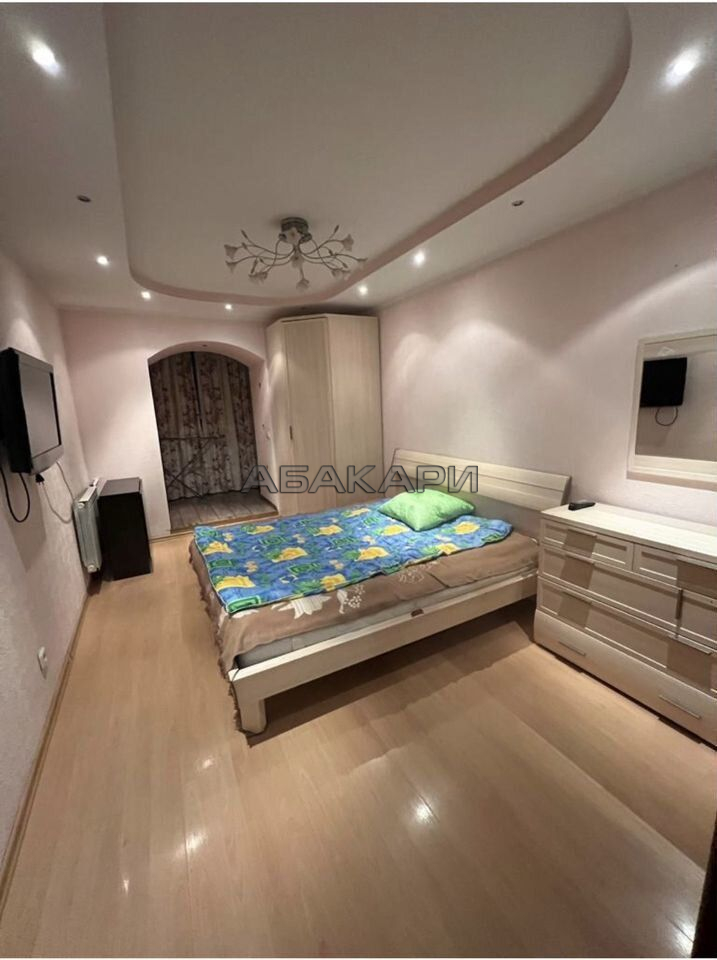 3-комнатная улица Бограда, 13  за 45000 руб/мес фото 4