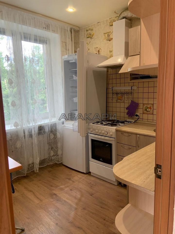1-комнатная улица Юности, 26  за 26000 руб/мес фото 1