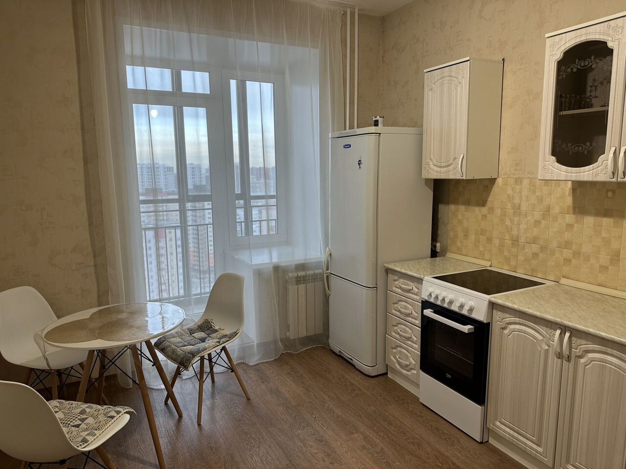 2-комнатная Линейная улица, 122  за 40000 руб/мес фото 8