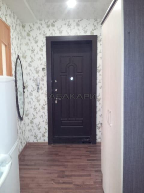 2-комнатная проспект имени Газеты Красноярский Рабочий, 106  за 35000 руб/мес фото 9