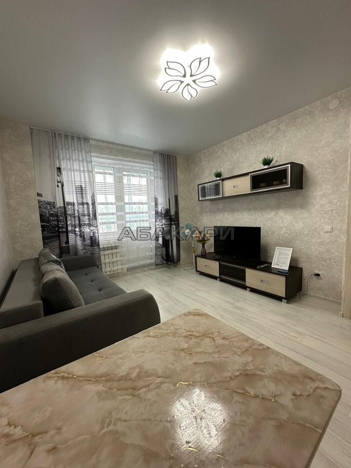 2-комнатная улица Александра Матросова, 36  за 45000 руб/мес фото 3