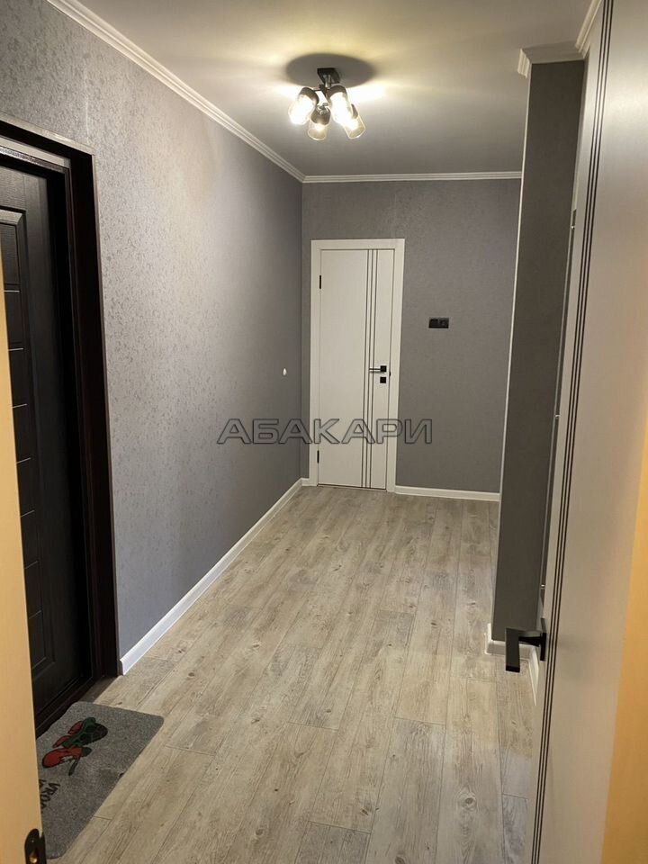 1-комнатная улица Авиаторов, 64  за 42000 руб/мес фото 9