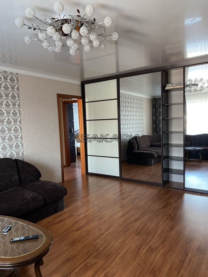 3-комнатная улица Молокова, 40  за 50000 руб/мес фото 4