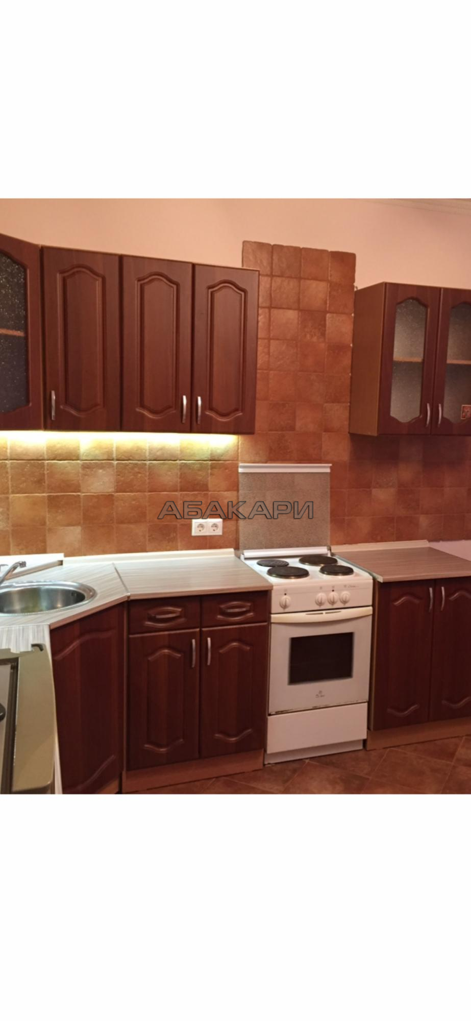 3-комнатная Капитанская улица, 8  за 50000 руб/мес фото 1