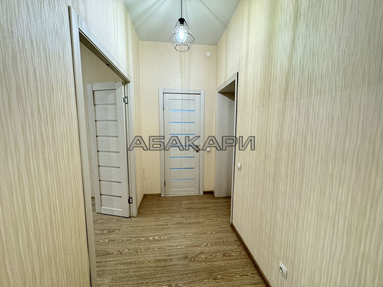 2-комнатная улица Петра Ломако, 2  за 48500 руб/мес фото 8