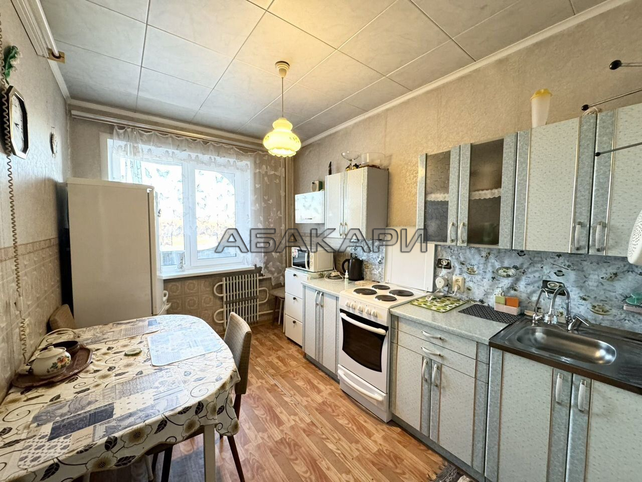 3-комнатная улица Анатолия Гладкова, 8А  за 34000 руб/мес фото 2