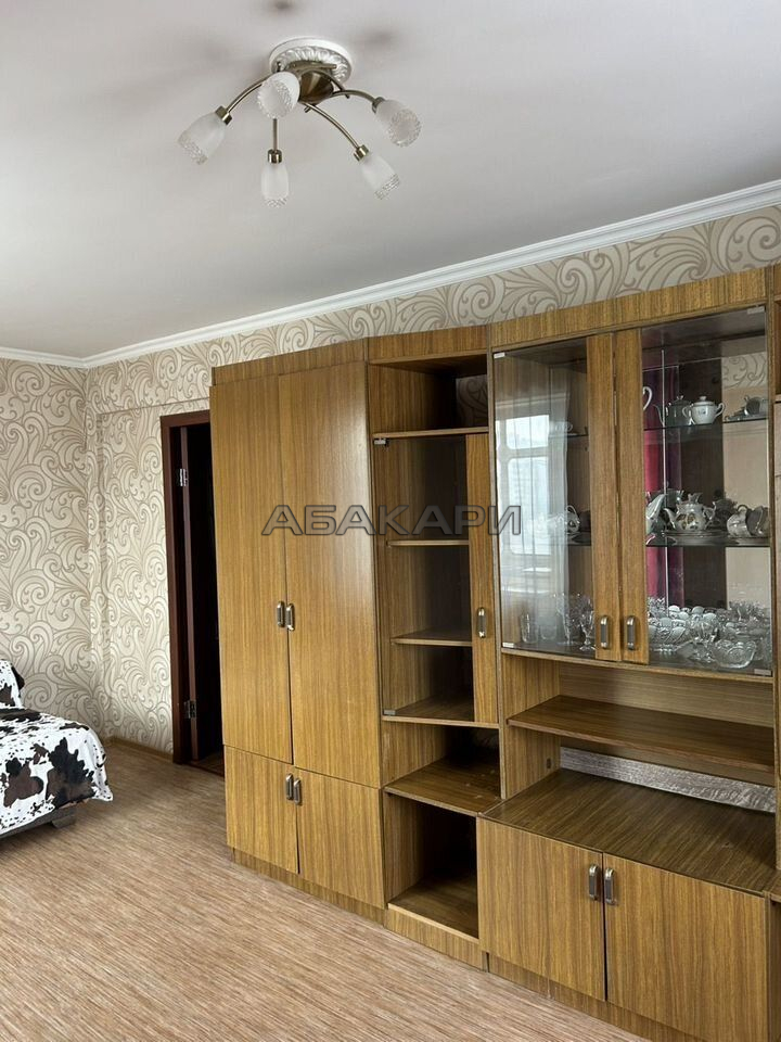 2-комнатная улица Гусарова, 13  за 30000 руб/мес фото 6