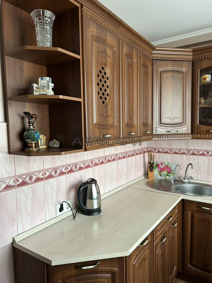 2-комнатная улица Гусарова, 13  за 30000 руб/мес фото 2
