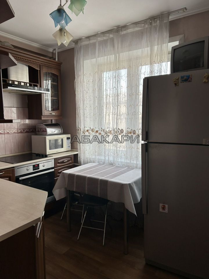 2-комнатная улица Гусарова, 13  за 30000 руб/мес фото 1