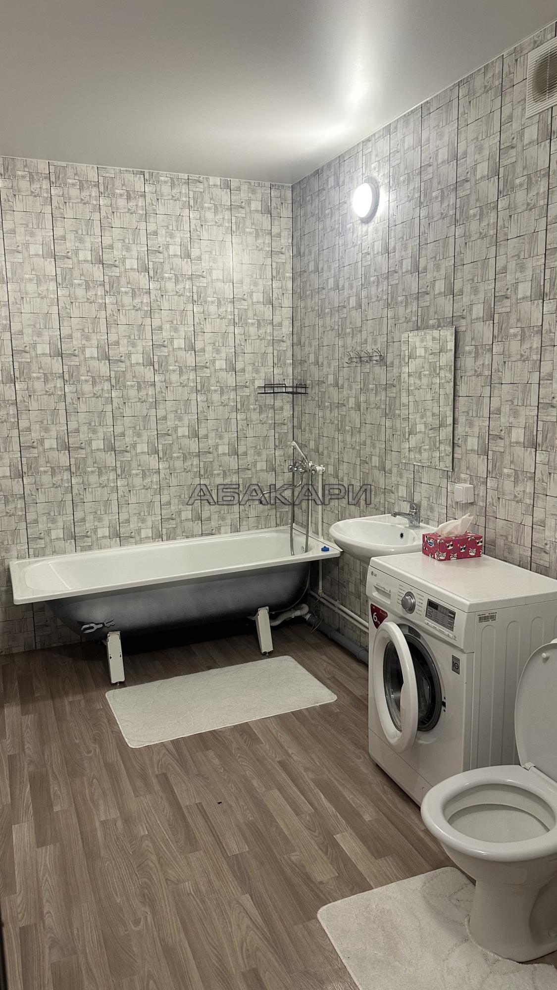 1-комнатная улица Александра Матросова, 36  за 25000 руб/мес фото 4
