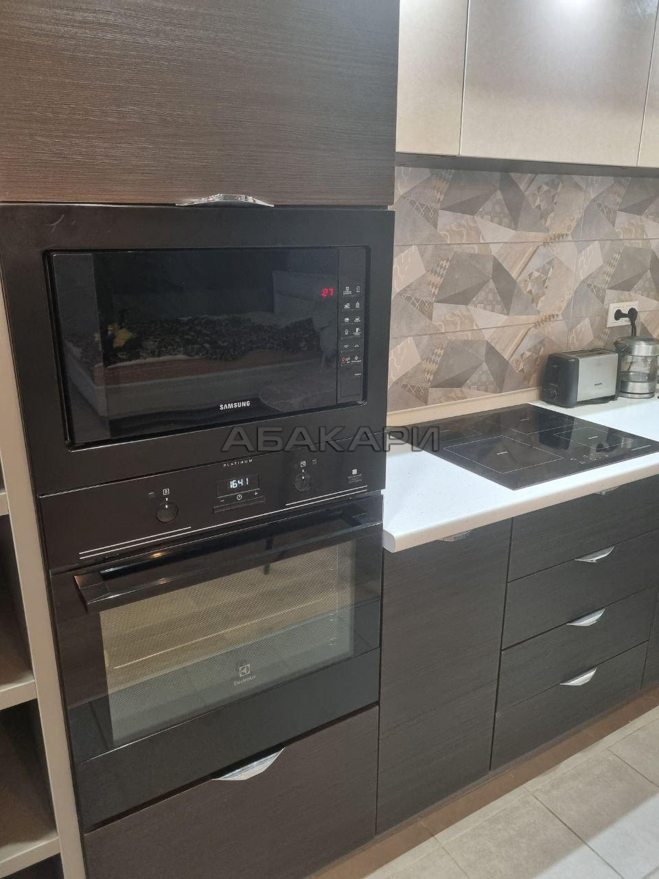 1-комнатная улица Петра Ломако, 14  за 45000 руб/мес фото 1