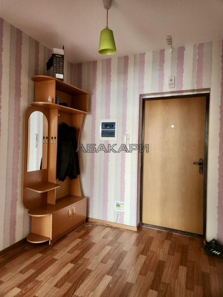 1-комнатная улица 9 Мая, 83  за 33000 руб/мес фото 2