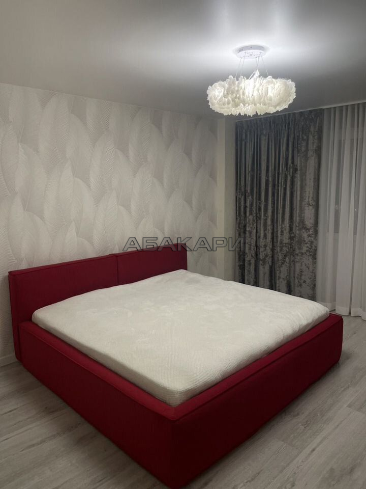 1-комнатная улица Авиаторов, 47  за 55000 руб/мес фото 4
