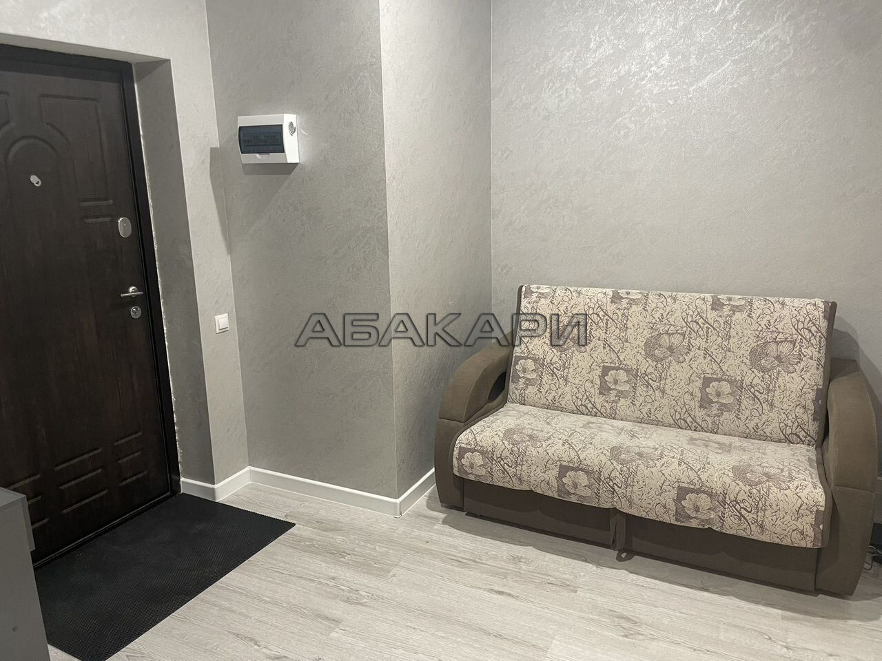 1-комнатная улица Авиаторов, 47  за 55000 руб/мес фото 9