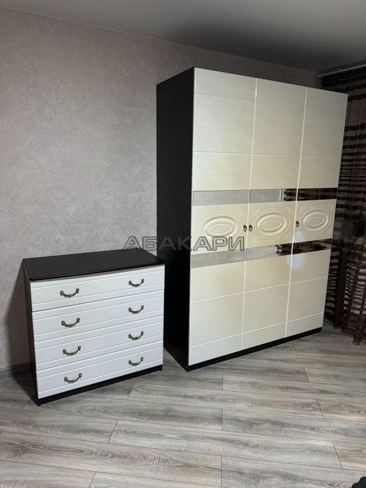 3-комнатная улица Шахтёров, 8  за 55000 руб/мес фото 12