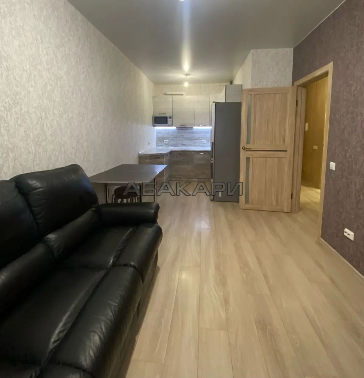 2-комнатная Линейная улица, 120  за 35000 руб/мес фото 1